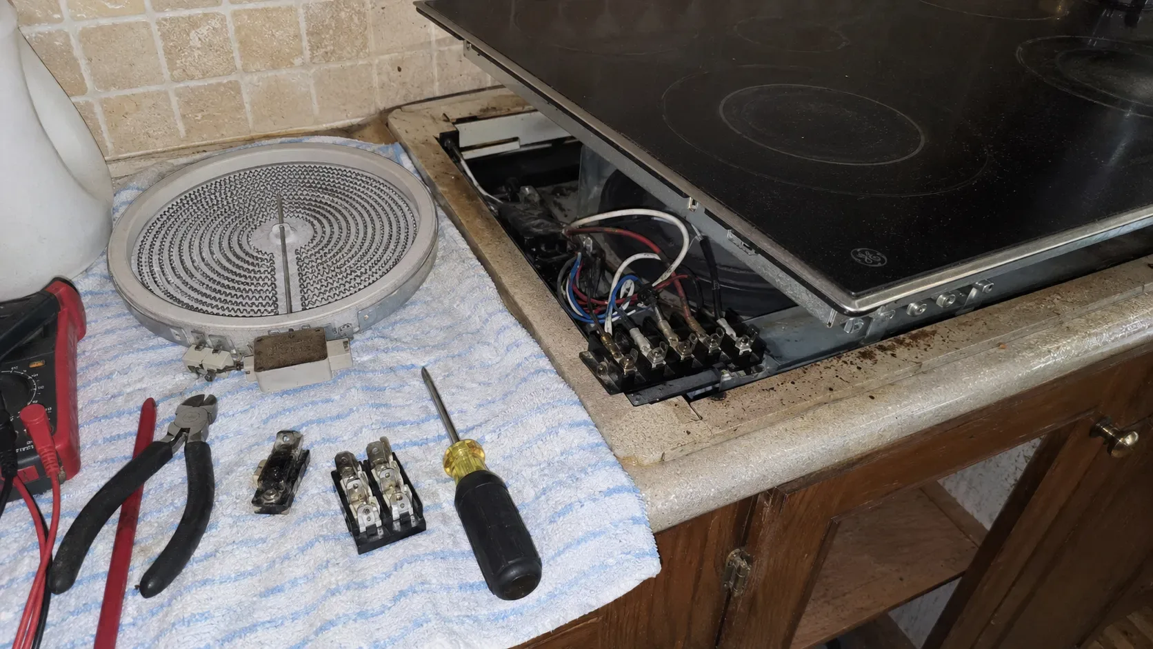 GE electric cooktop repair in London